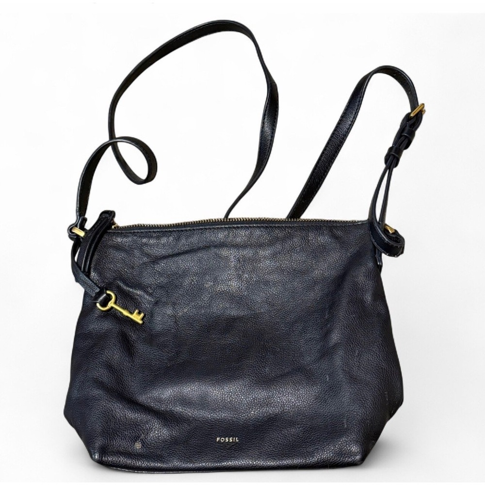 Fossil Black Leather Crossbody Purse Key Charm Adjustable‎ Strap Bag